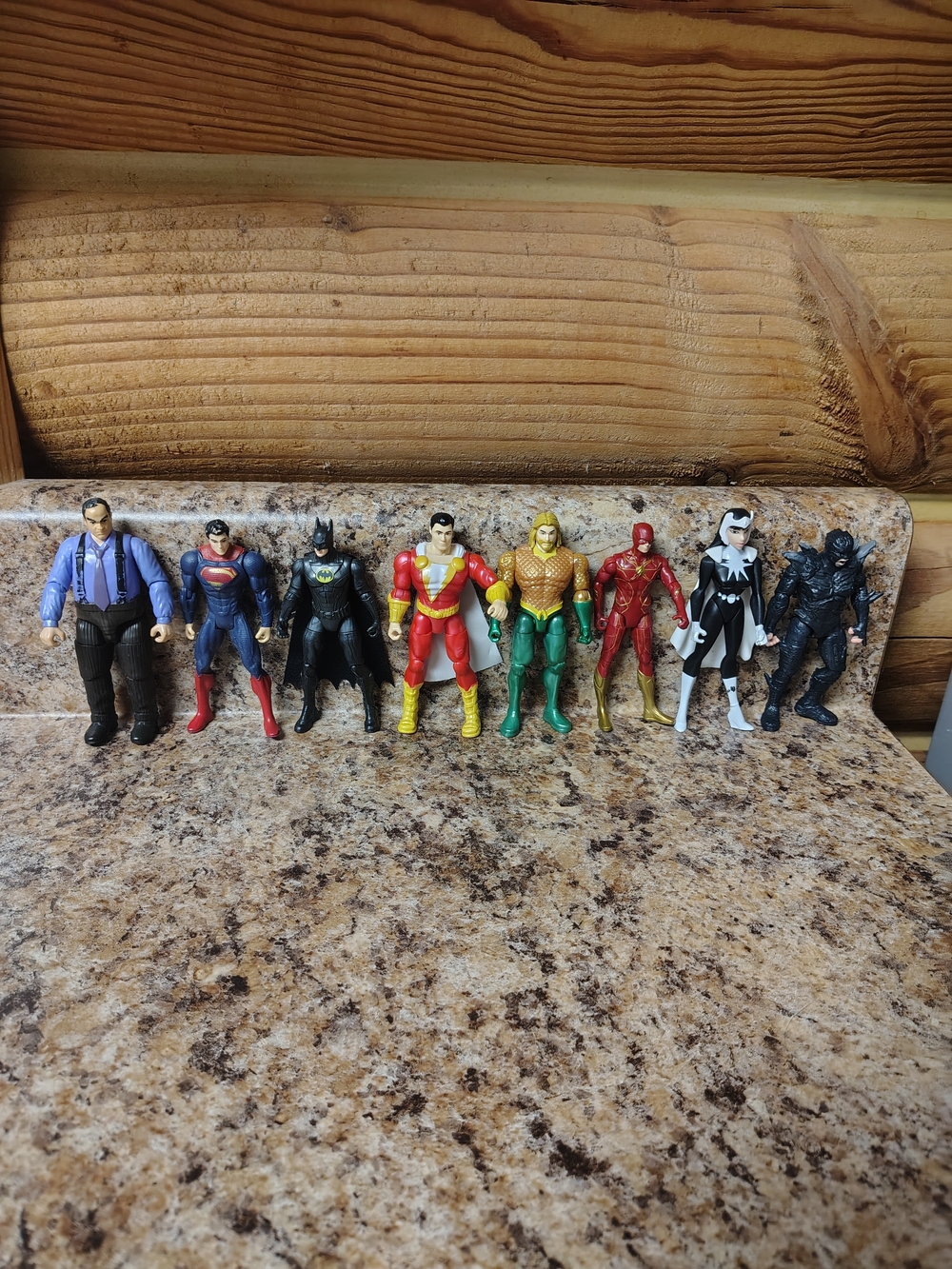 DC Super Hero Action Figure Set - Assorted Colors